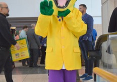 The theme at this year’s Southern Exposure was Mardi Gras with a happy mascot greeting show attendees.